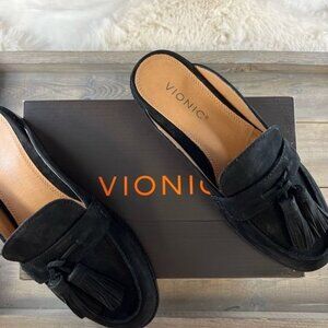 NIB Vionic Reagan Black Nubuck Mule Slip On Shoe Sz 6.5